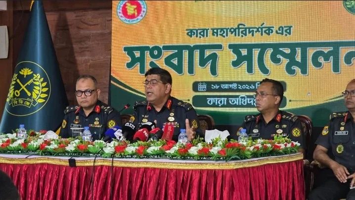 জেল পালানো ১৬৬ বন্দির নথি নেই: কারা মহাপরিদর্শক